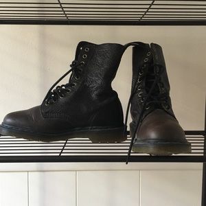 1490 harvest dr martens